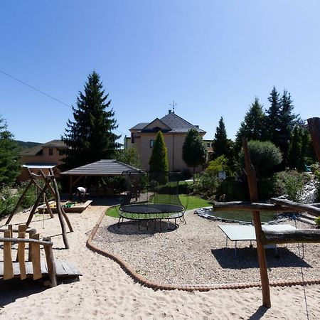 Apartmany Pemi Potštejn Buitenkant foto