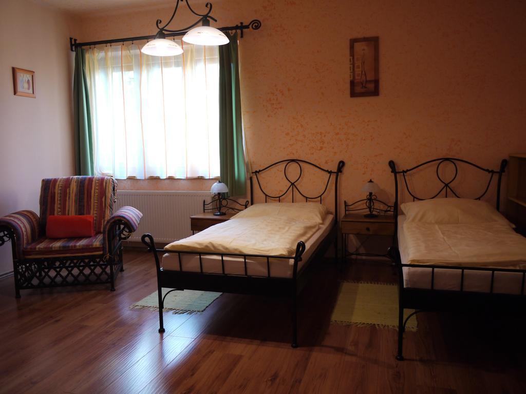 Apartmany Pemi Potštejn Buitenkant foto